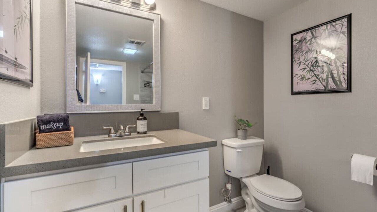 Photo of Bathroom in Sunrise Manor