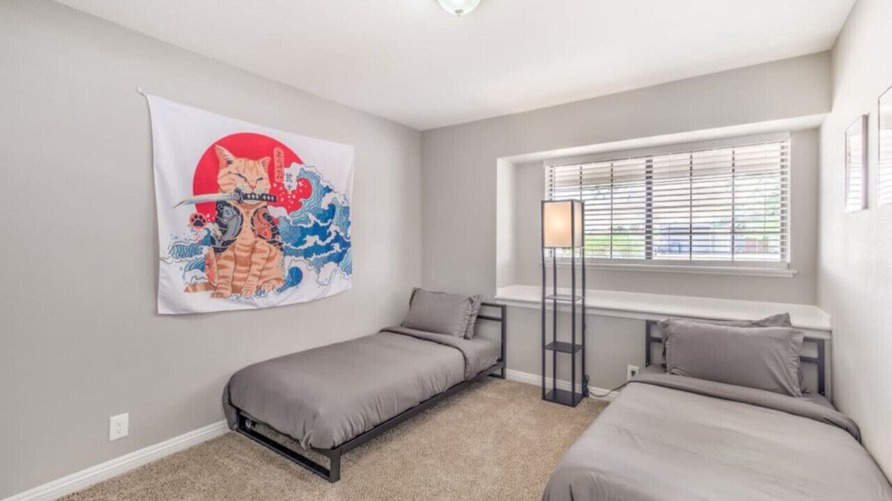 Photo of Bedroom in Sunrise Manor