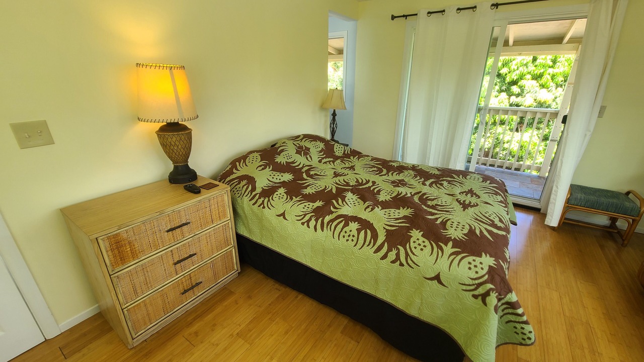 Photo of Bedroom in Waialua