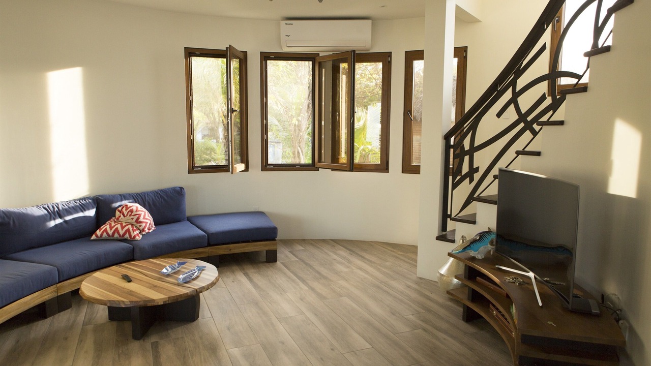 Photo of Livingroom in Tola