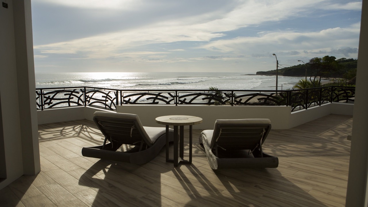 Photo of Outdoor in Tola