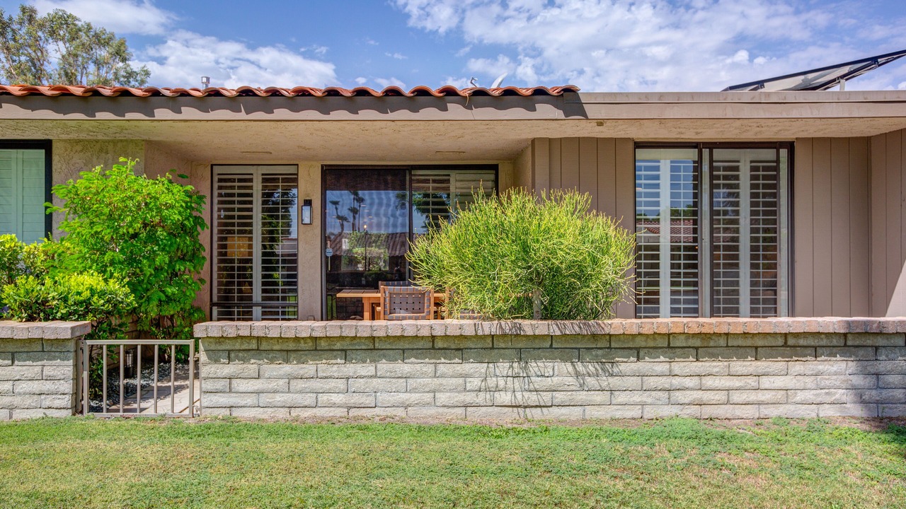 Photo of Outdoor in Sunrise Vista Chino