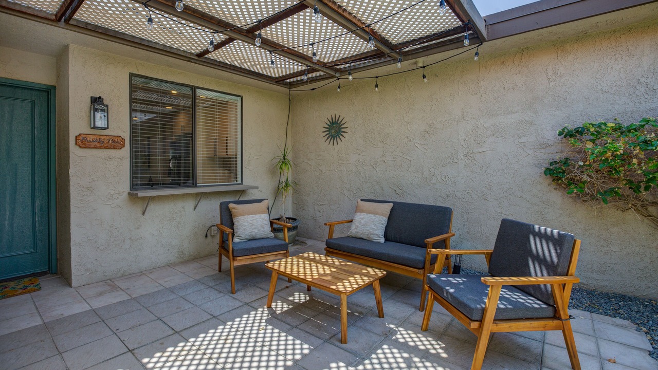 Photo of Patio Balcony in Sunrise Vista Chino