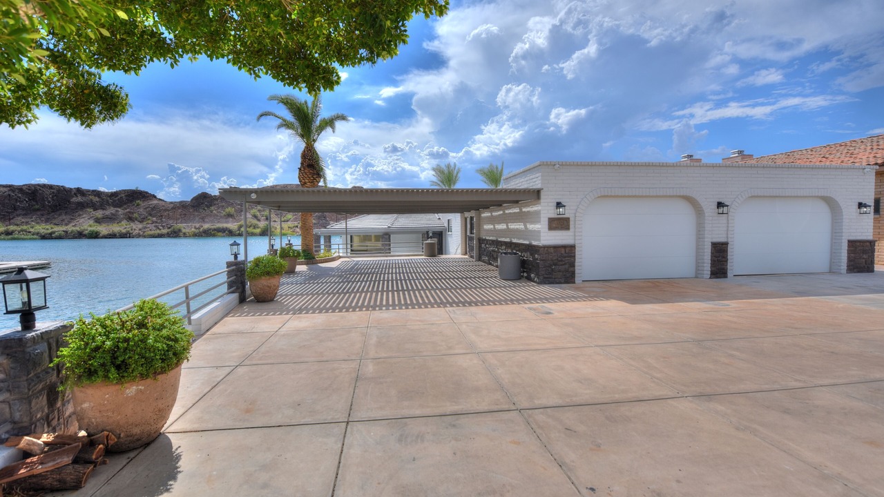 Photo of Outdoor in Moovalya Keys