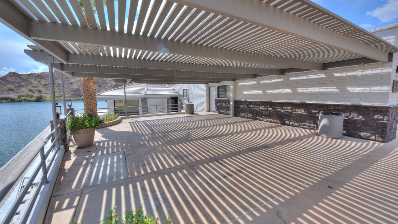Photo of Patio Balcony in Moovalya Keys