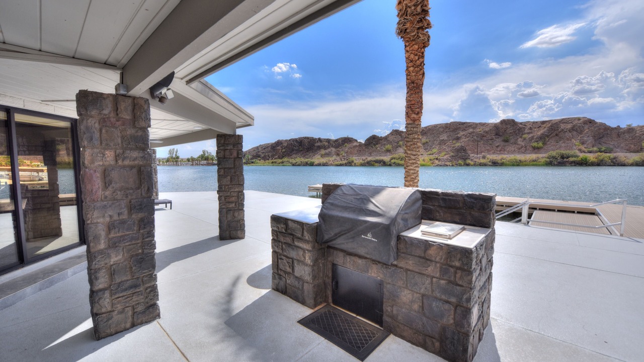 Photo of Patio Balcony in Moovalya Keys