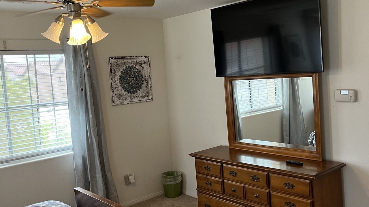 Photo of Bedroom in Sunrise Manor