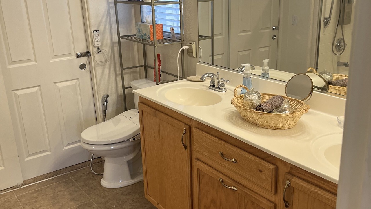 Photo of Bathroom in Sunrise Manor