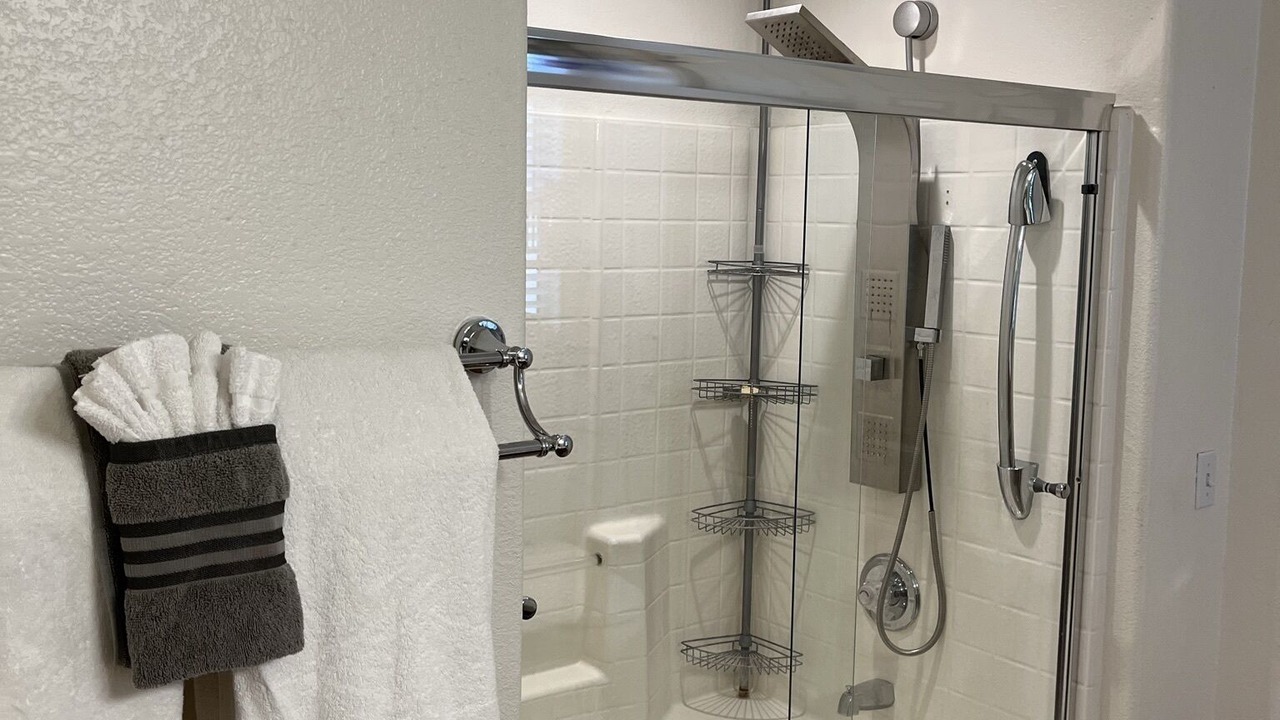 Photo of Bathroom in Sunrise Manor