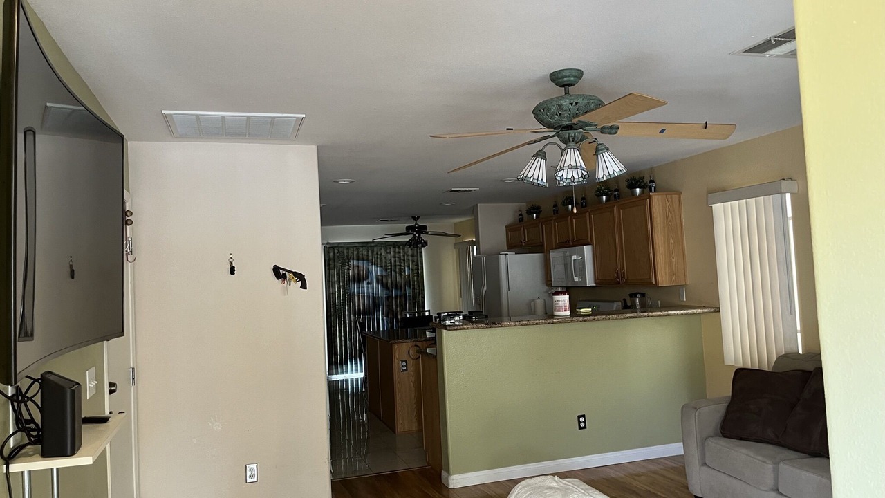 Photo of Livingroom in Sunrise Manor