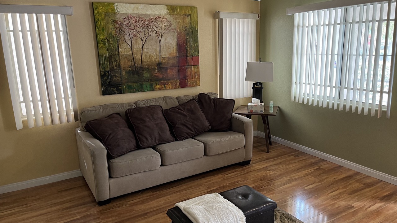 Photo of Livingroom in Sunrise Manor