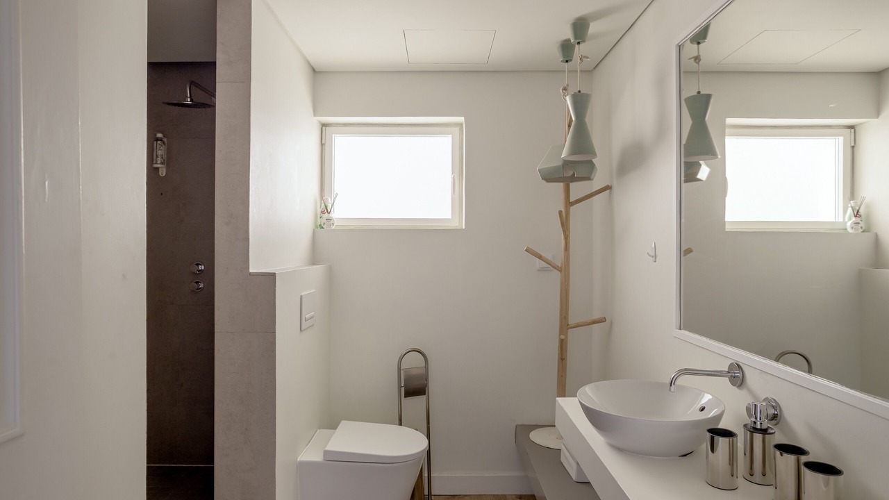 Photo of Bathroom in Cascais