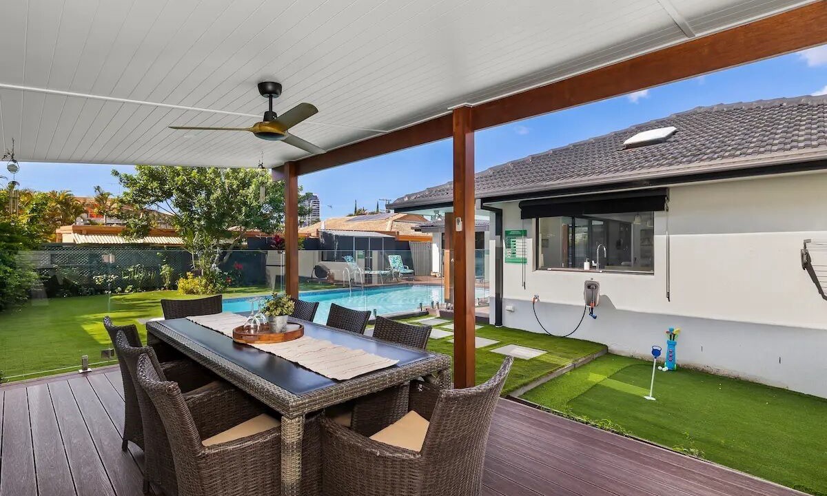 Photo of Outdoor in Broadbeach Waters