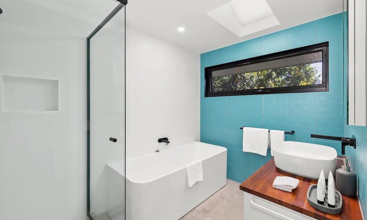 Photo of Bathroom in Broadbeach Waters
