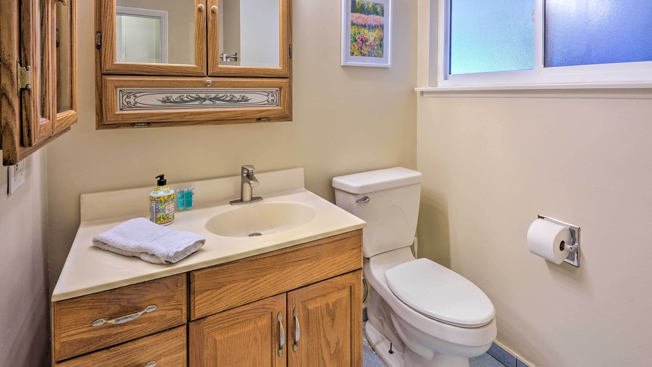 Photo of Bathroom in Southwest Anaheim