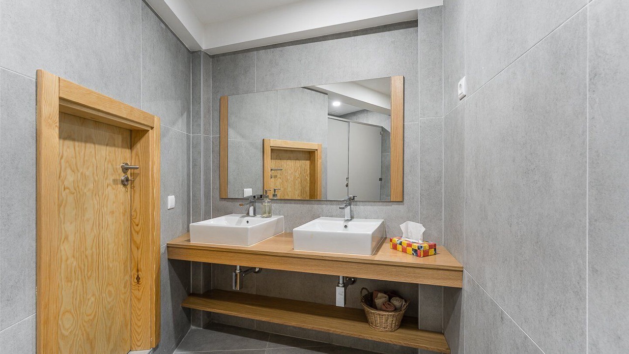 Photo of Bathroom in Mangualde