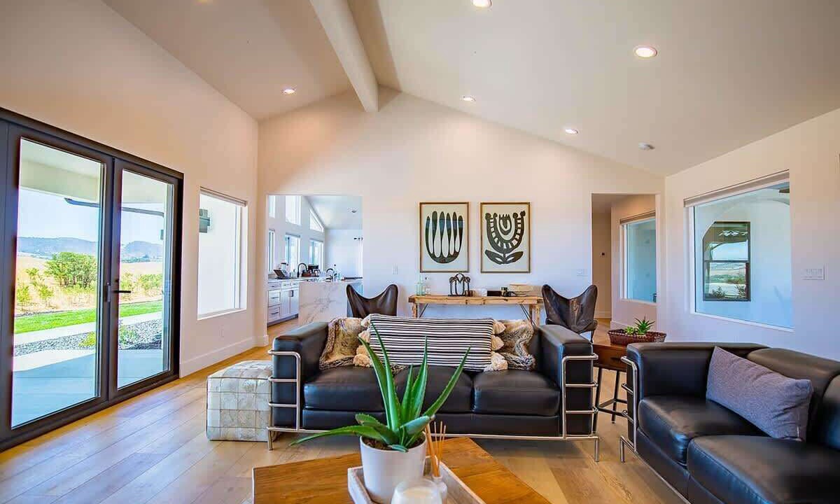 Photo of Livingroom in Paso Robles