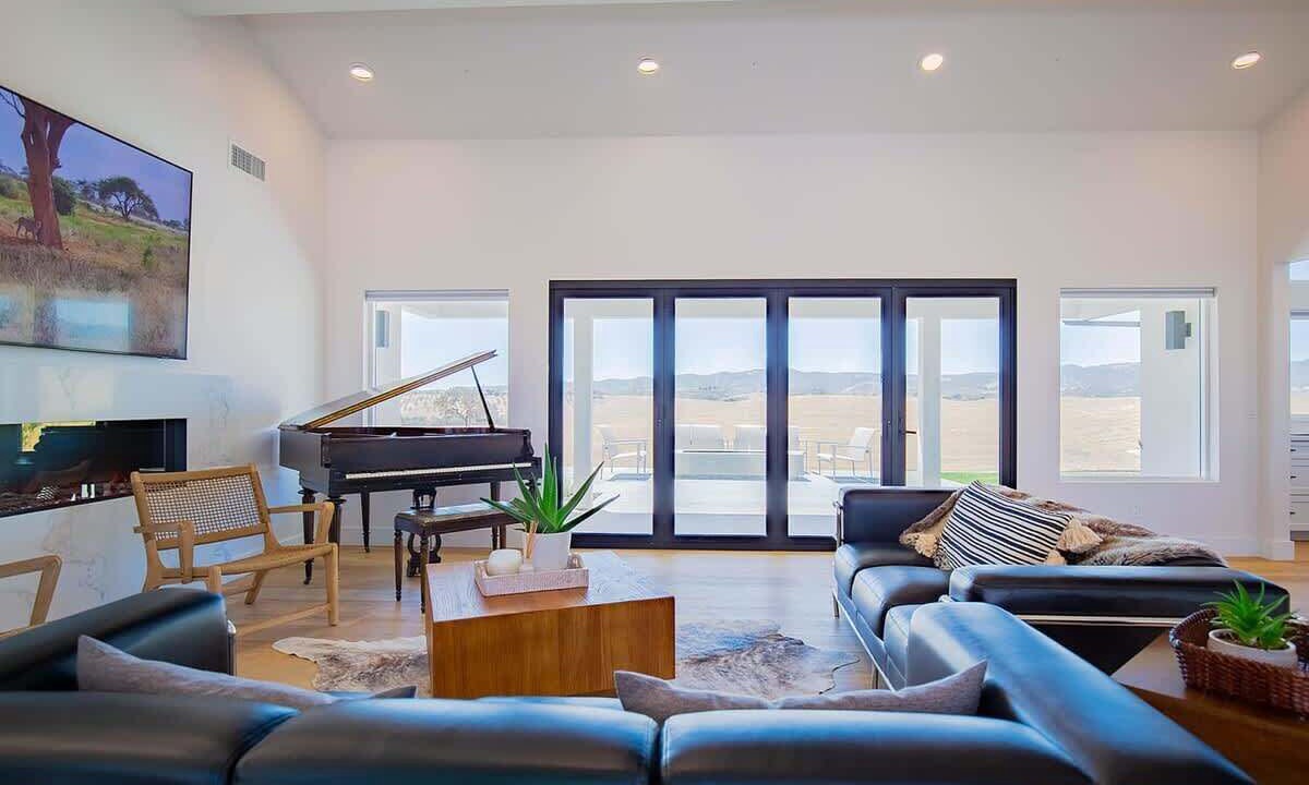 Photo of Livingroom in Paso Robles