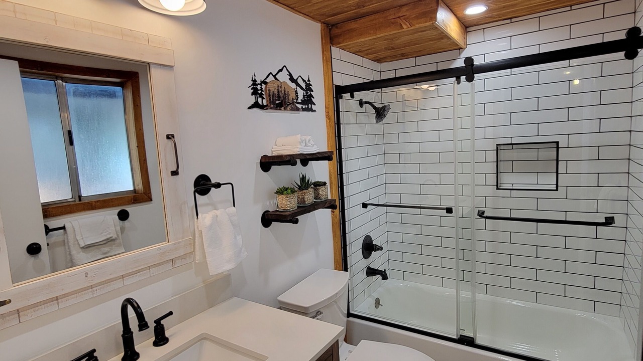 Photo of Bathroom in Sugarloaf