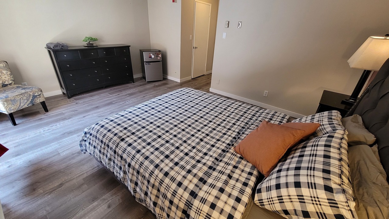 Photo of Bedroom in Beverly Hills