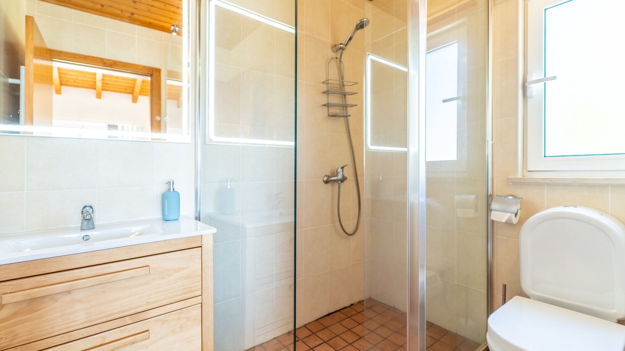 Photo of Bathroom in Aljezur