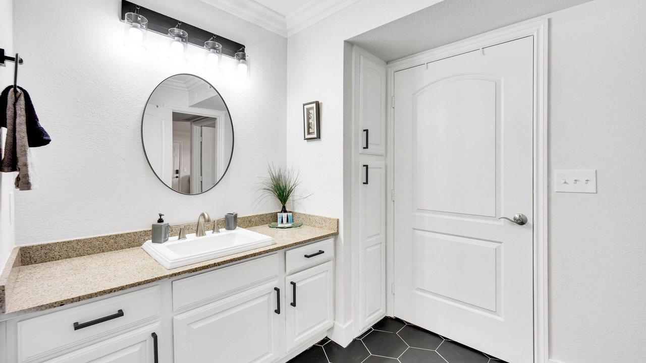 Photo of Bathroom in Summerlin