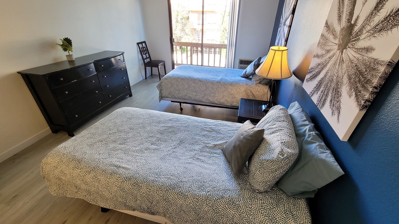 Photo of Bedroom in Beverly Hills