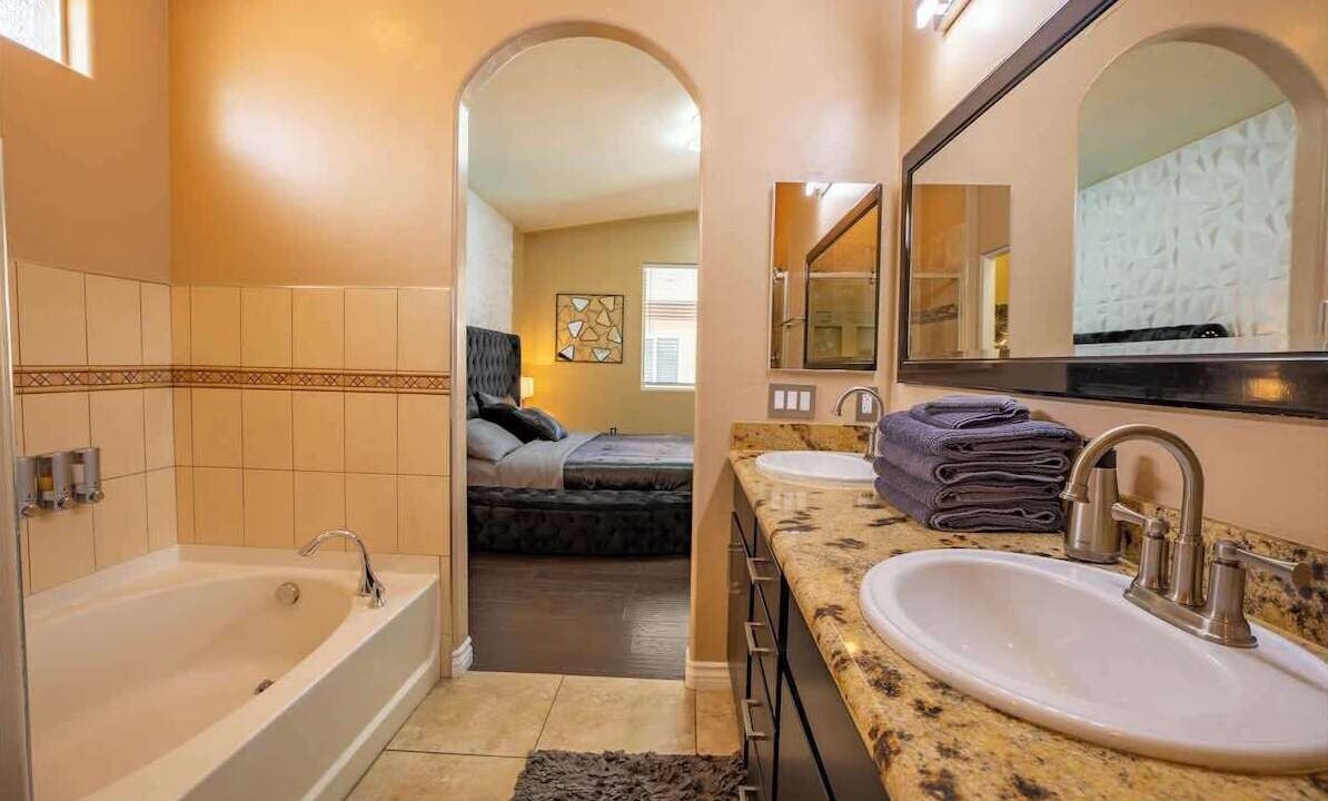 Photo of Bathroom in North Las Vegas