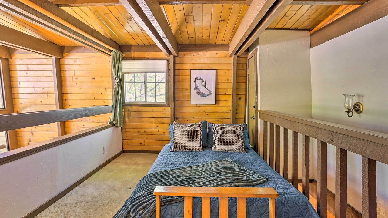 Photo of Bedroom in Big Bear Lake