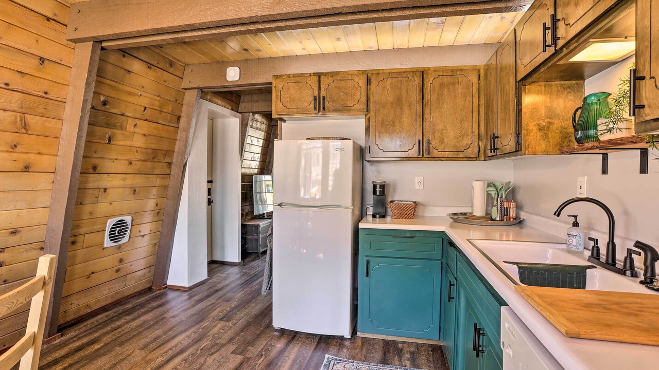 Photo of Kitchen in Big Bear Lake