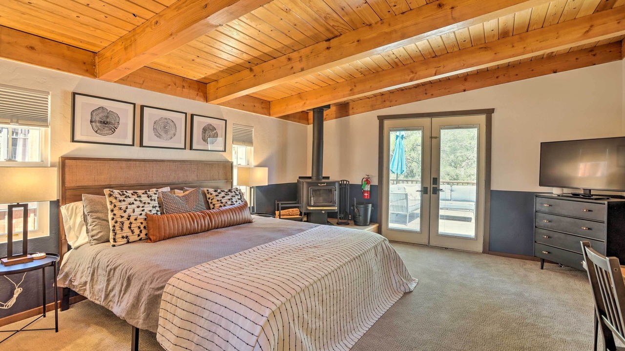 Photo of Bedroom in Big Bear Lake