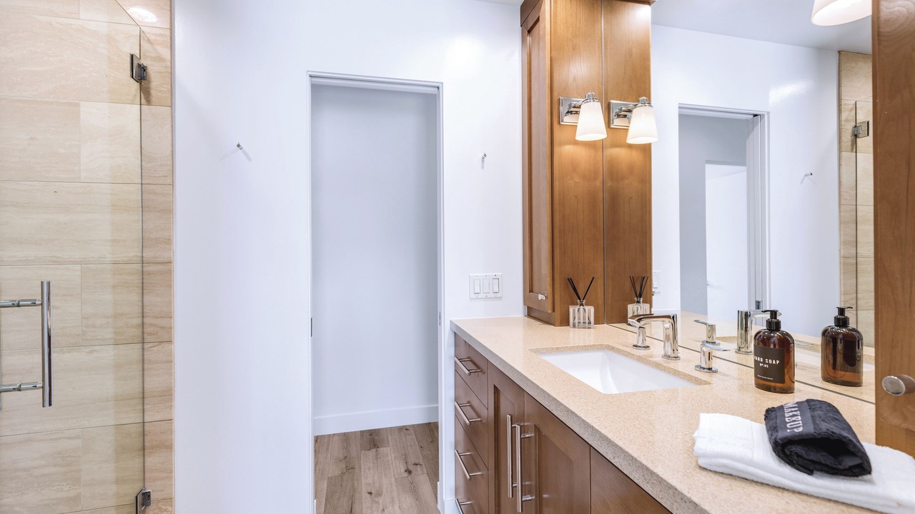 Photo of Bathroom in Araby