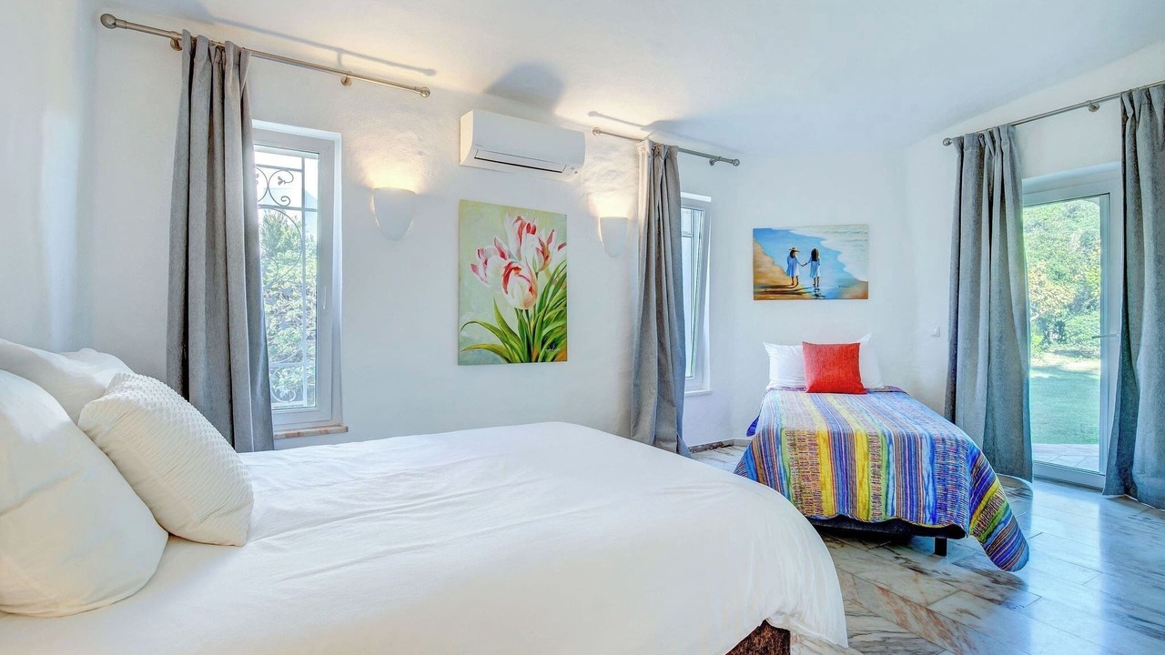 Photo of Bedroom in Mato Serrao