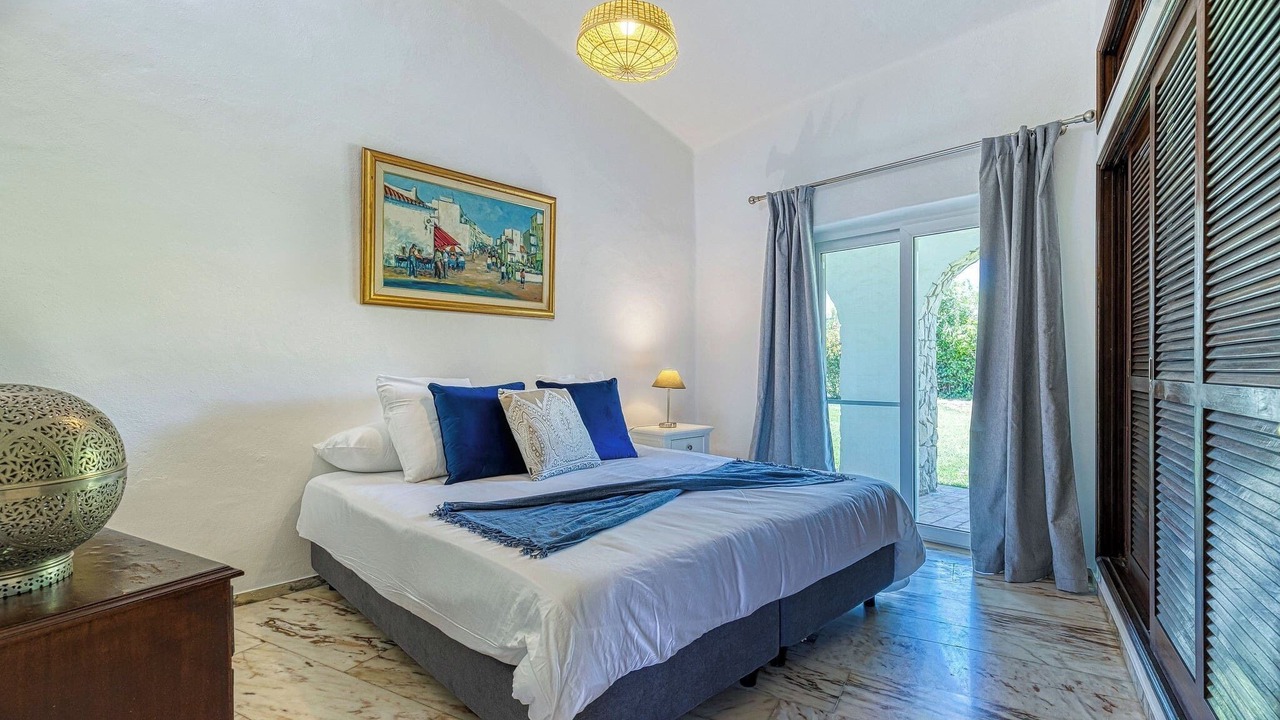 Photo of Bedroom in Mato Serrao