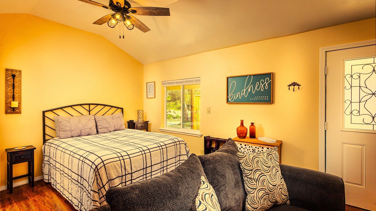 Photo of Bedroom in Three Rivers