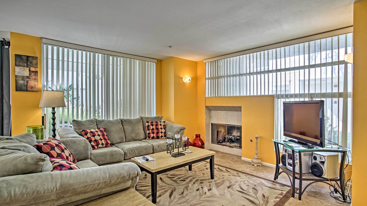 Photo of Livingroom in Cathedral City