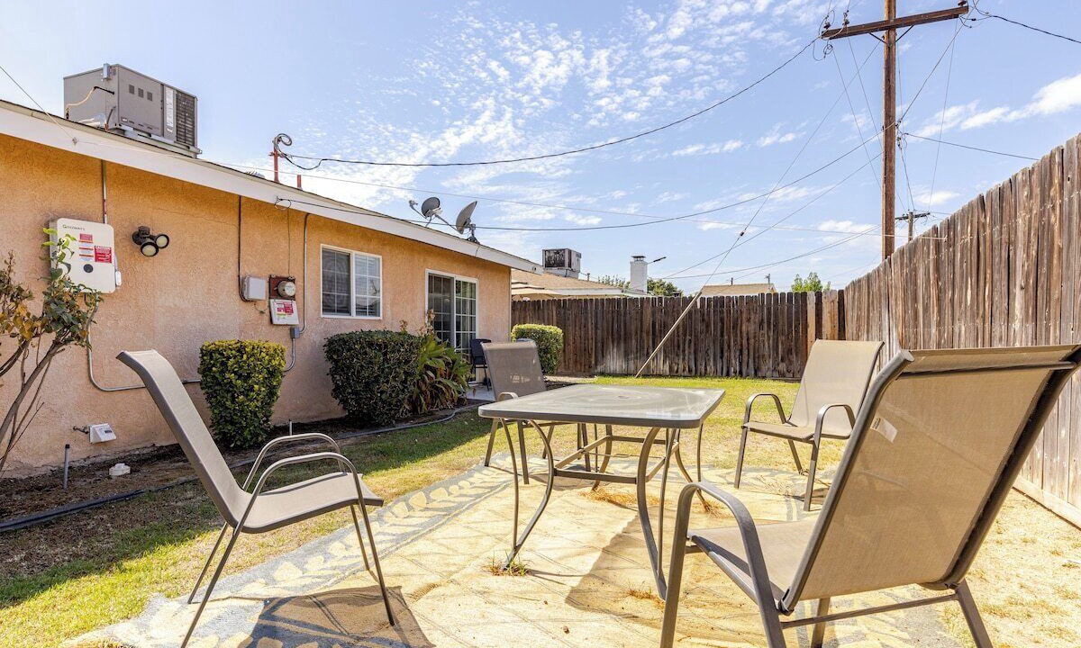 Photo of Outdoor in Bakersfield