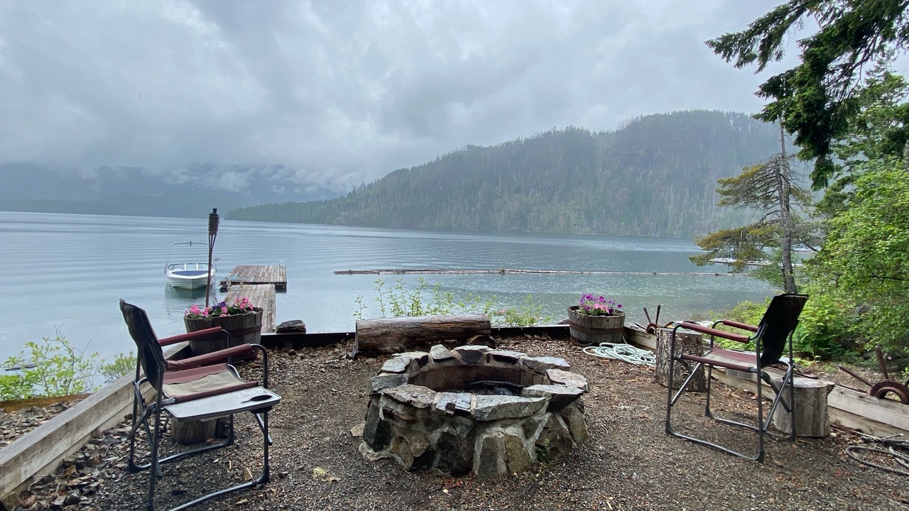 Photo of Others in Sproat Lake