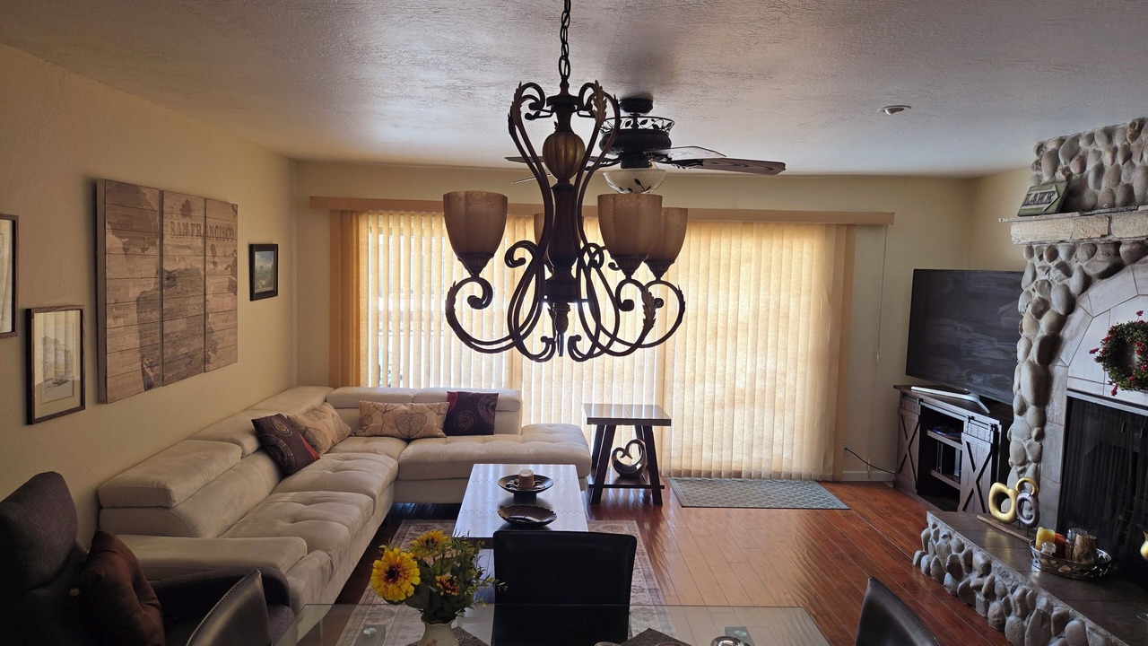 Photo of Livingroom in Tahoe Keys
