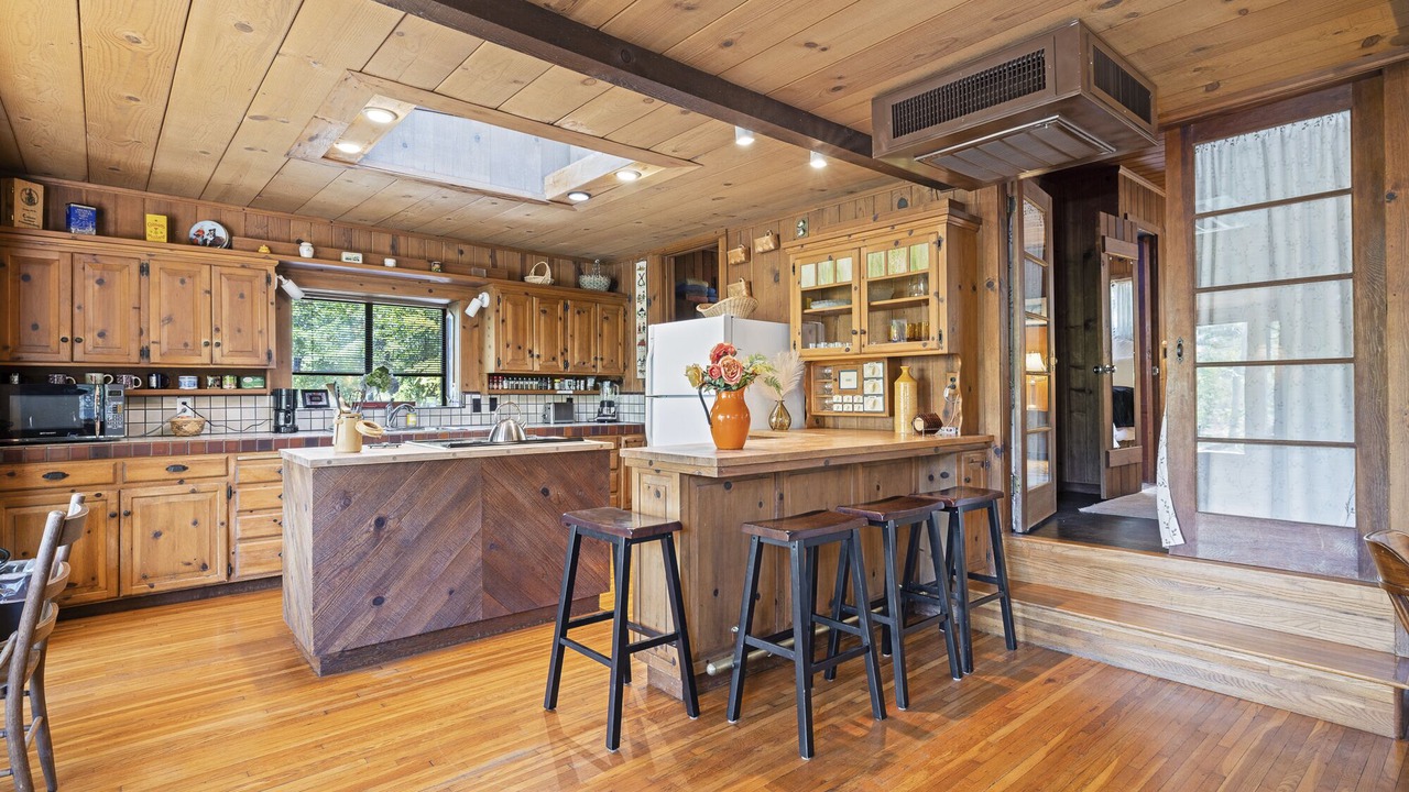 Photo of Kitchen in Three Rivers
