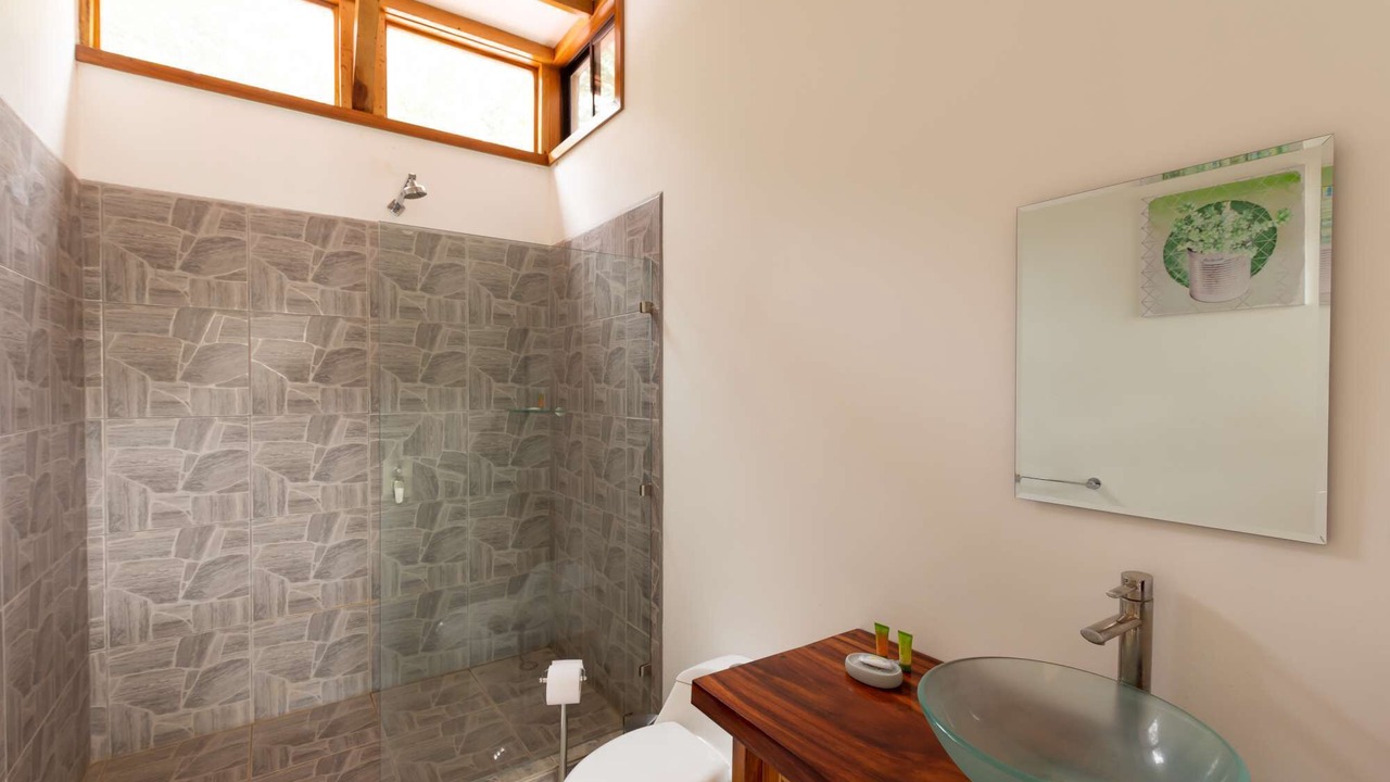 Photo of Bathroom in Carmen