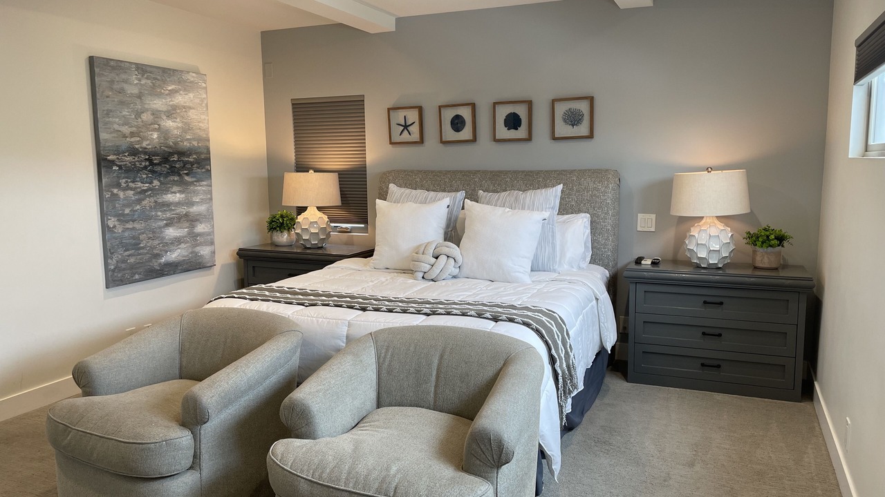 Photo of Bedroom in West Newport