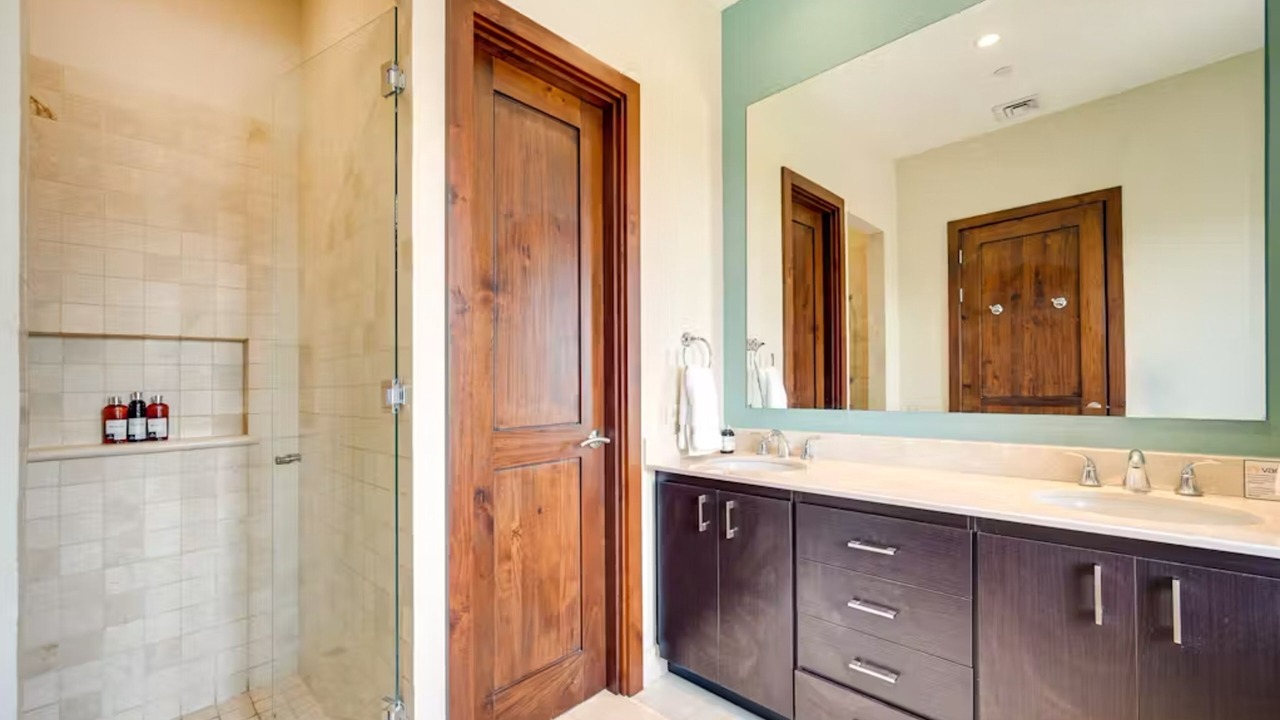 Photo of Bathroom in Playa Hermosa