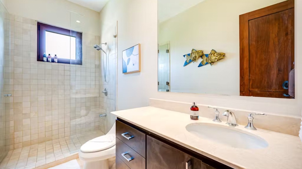 Photo of Bathroom in Playa Hermosa