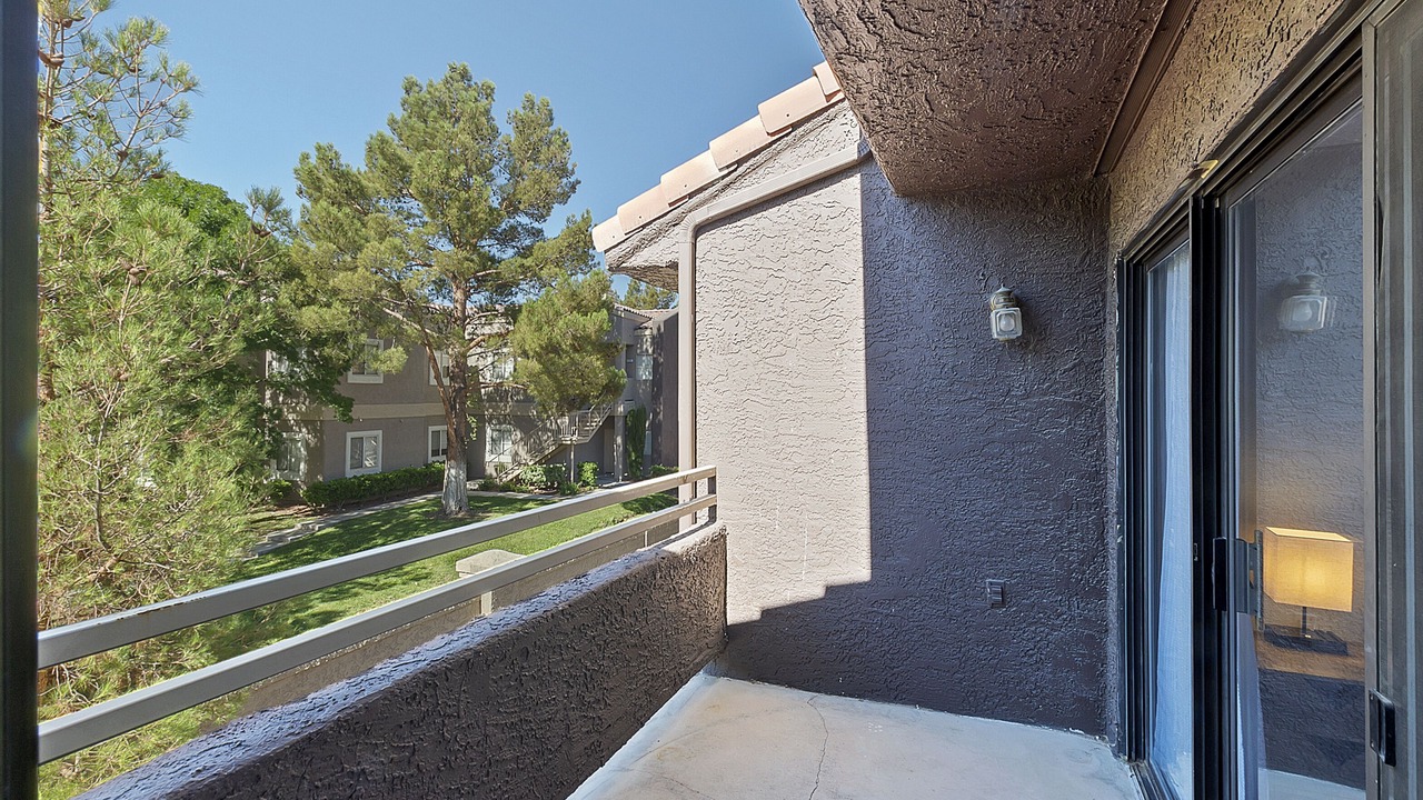 Photo of Outdoor in Spring Valley