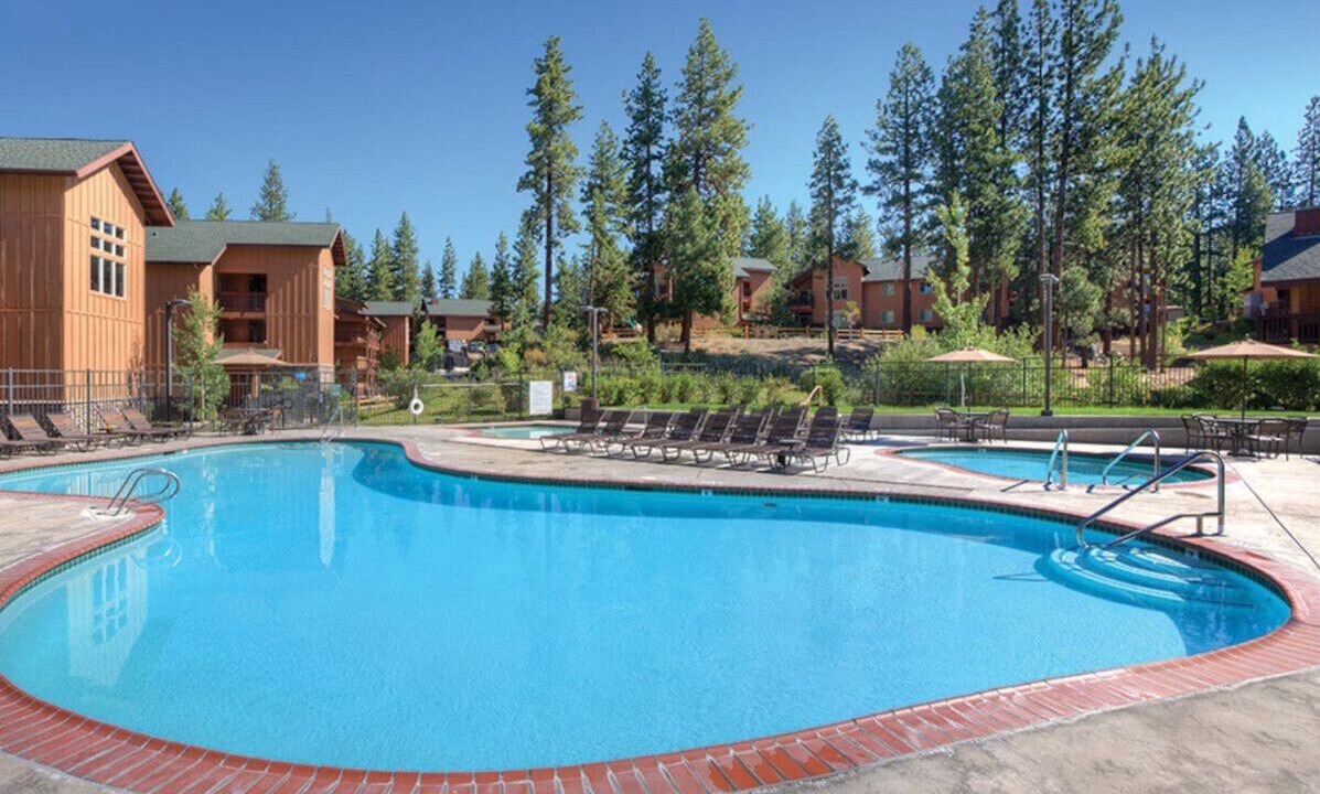 Photo of Outdoor in Round Hill Village
