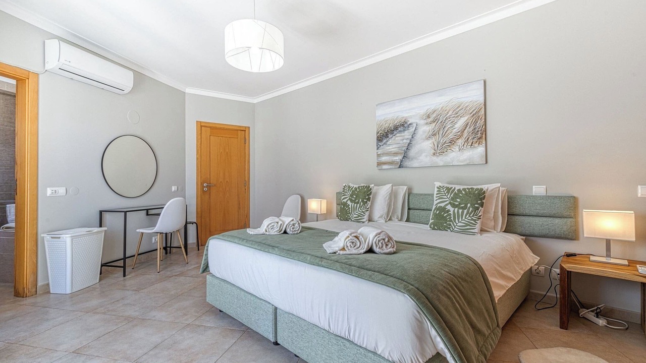 Photo of Bedroom in Mato Serrao