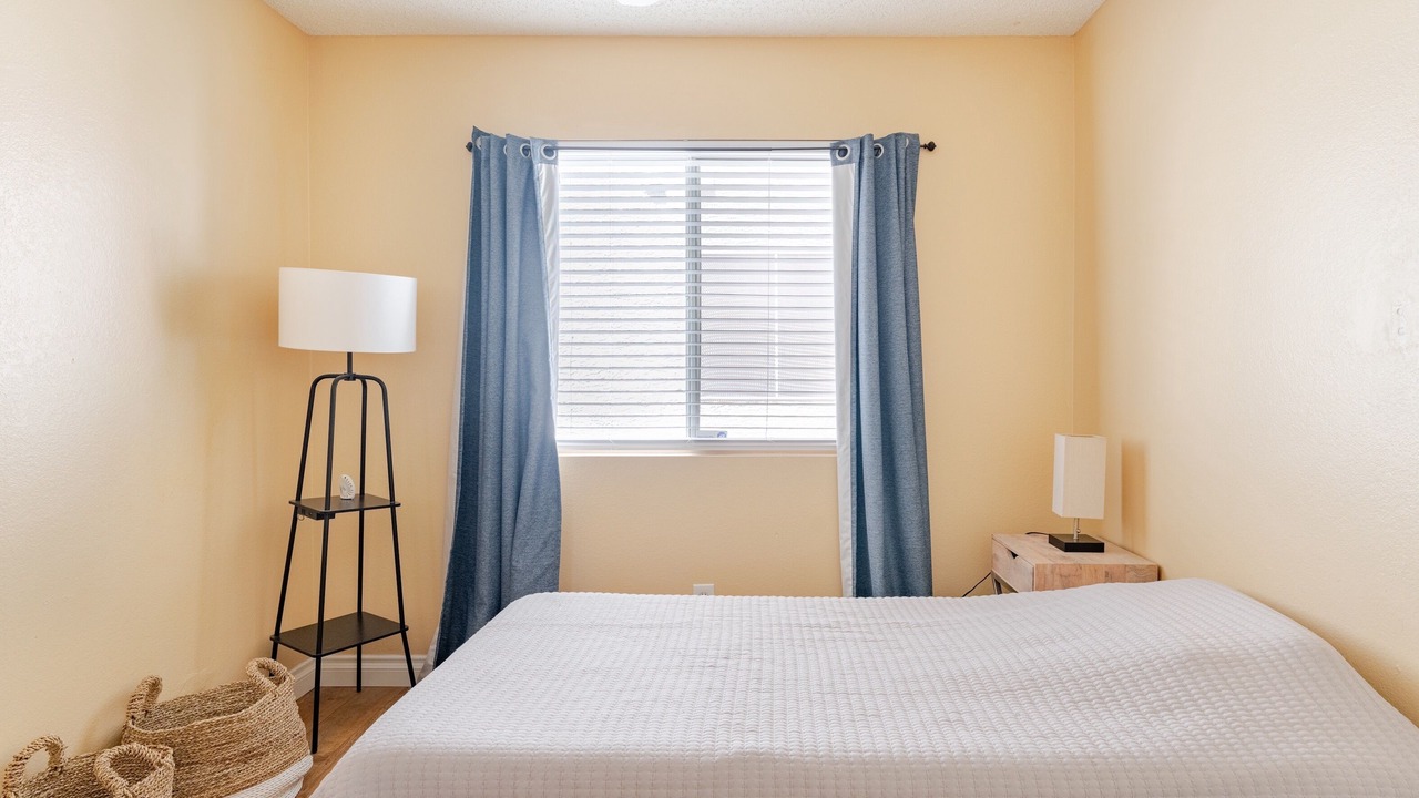 Photo of Bedroom in Desert Shores