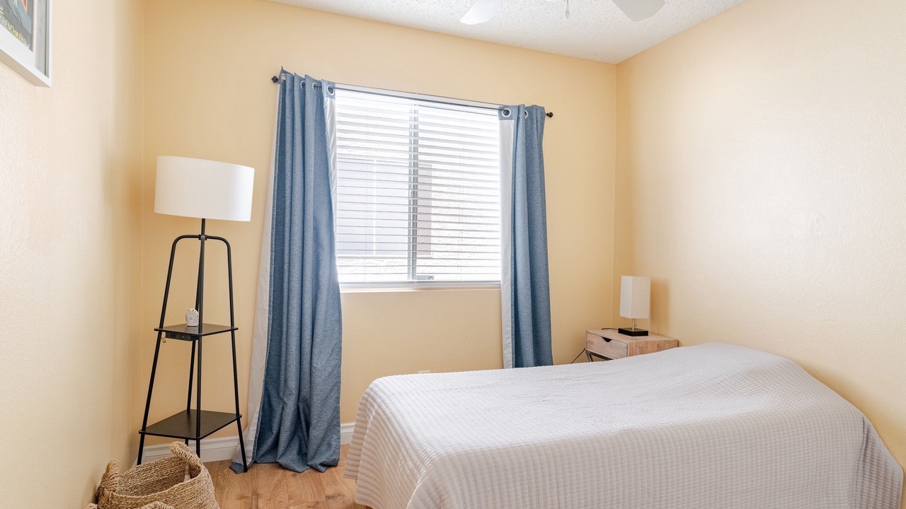 Photo of Bedroom in Desert Shores