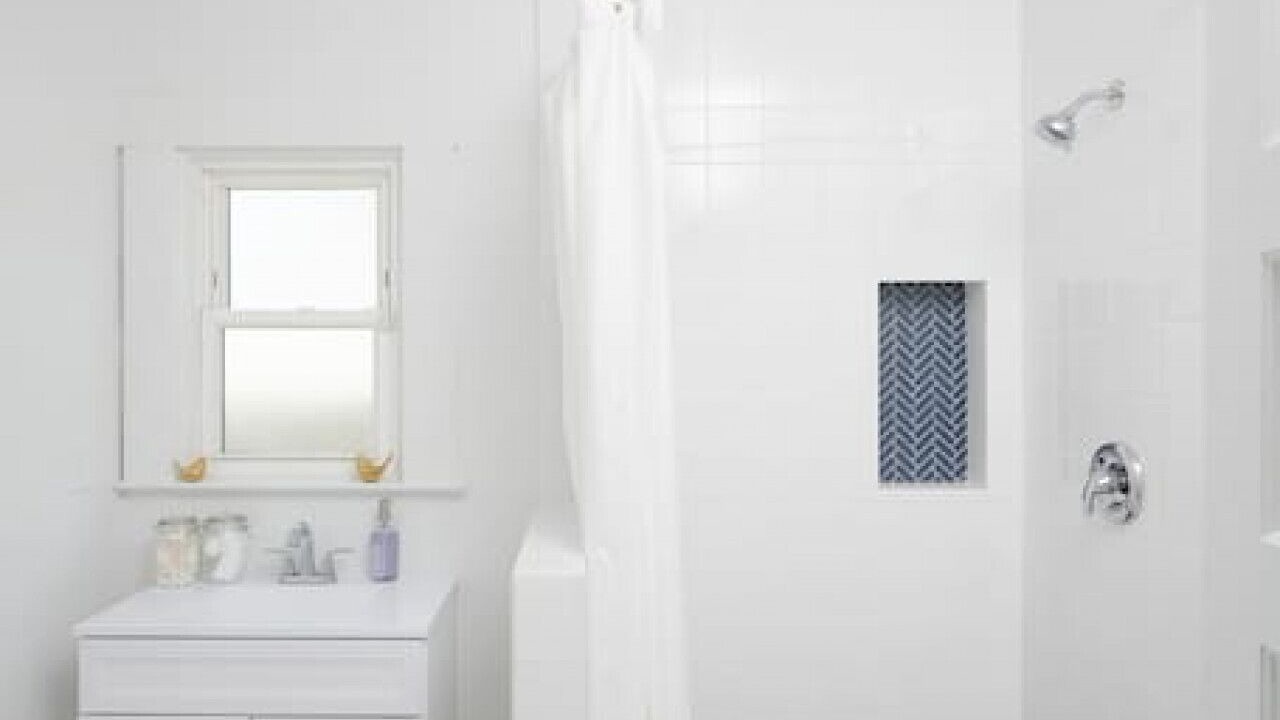 Photo of Bathroom in Tower District